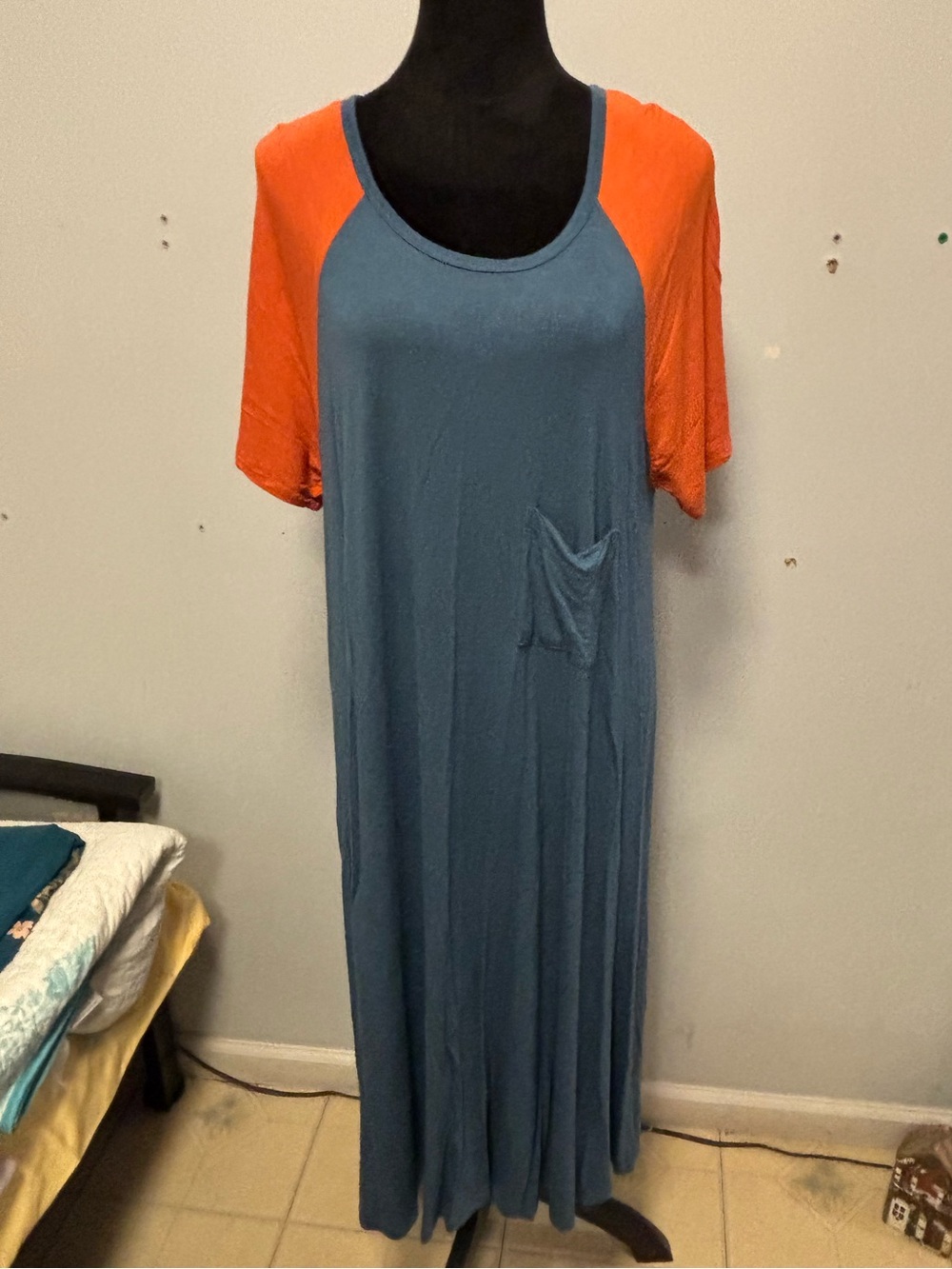 Women's LuLa Roe Carly Blue and Orange Short raglan Sleeve Maxi Dress